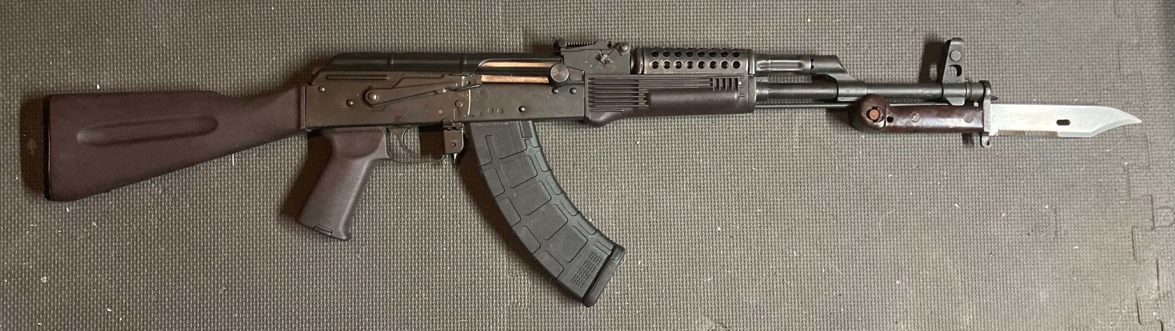 AK-47.jpg