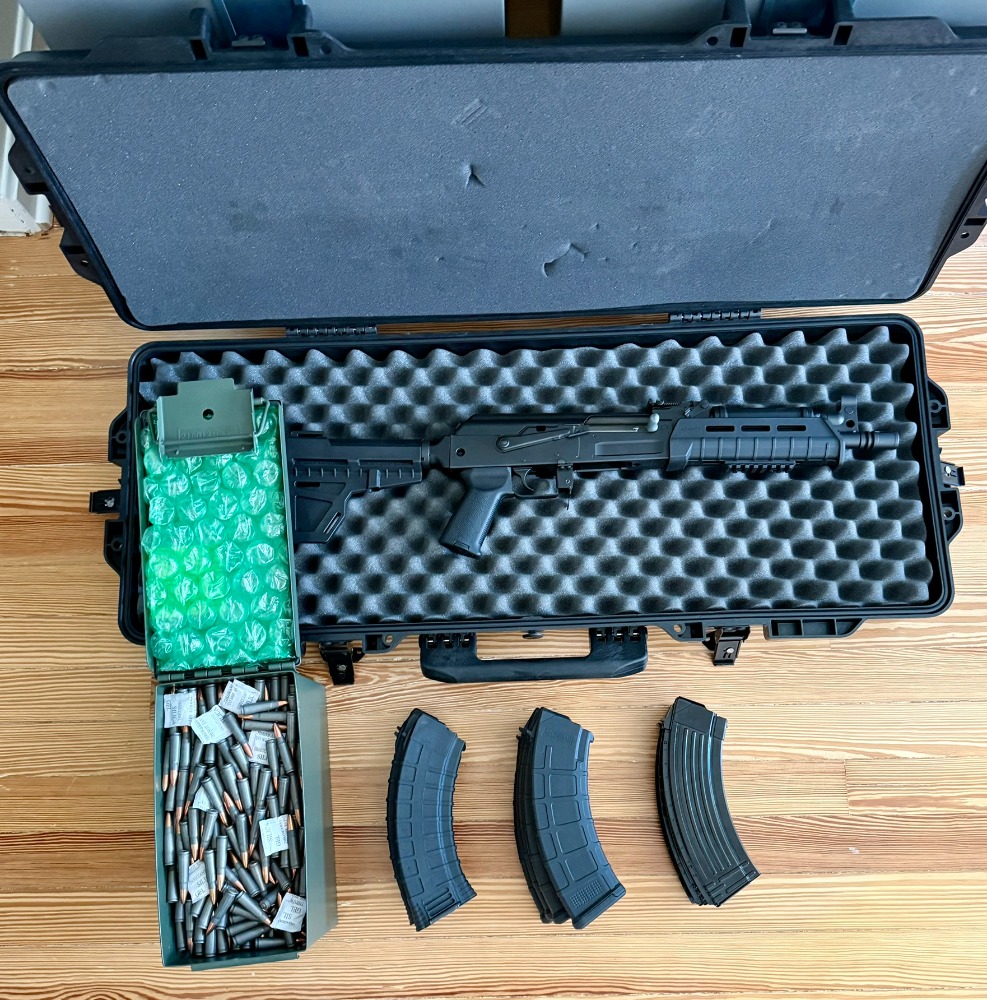 AK1.jpg