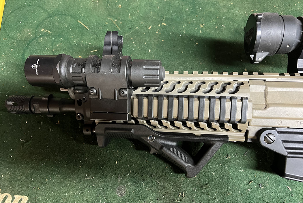 sig556_3.jpg sig556_3.jpg