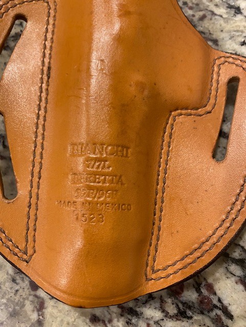 holster2.jpg
