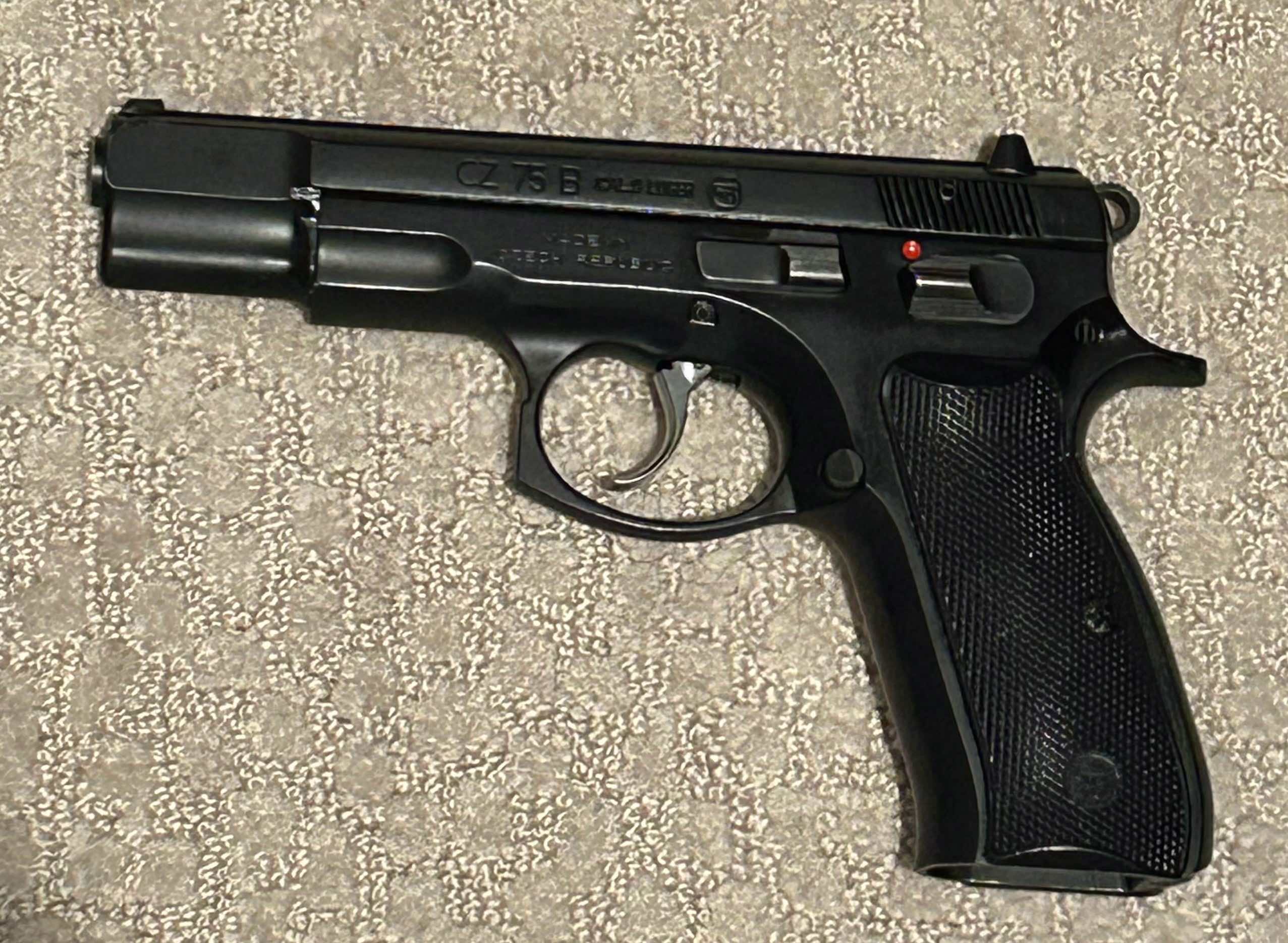 Left side c75b.jpg