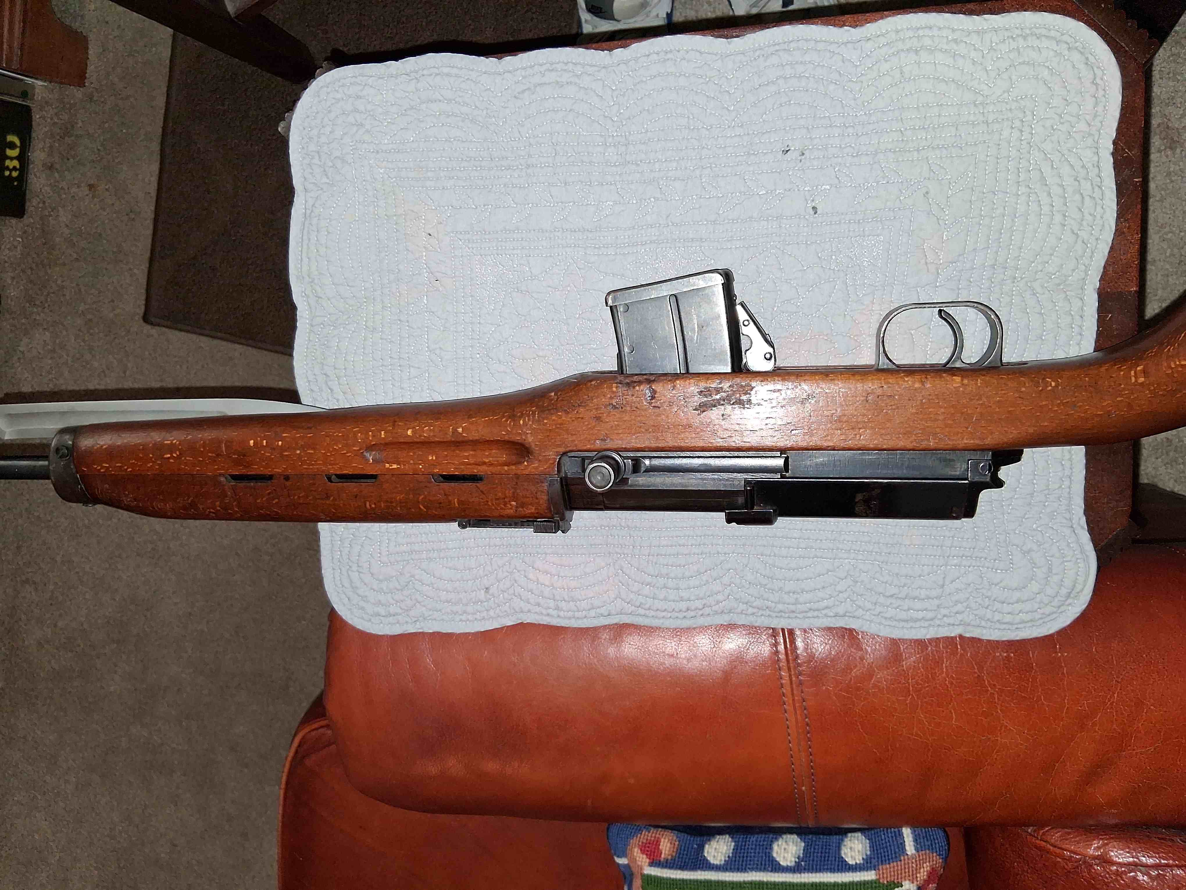 R1.jpg