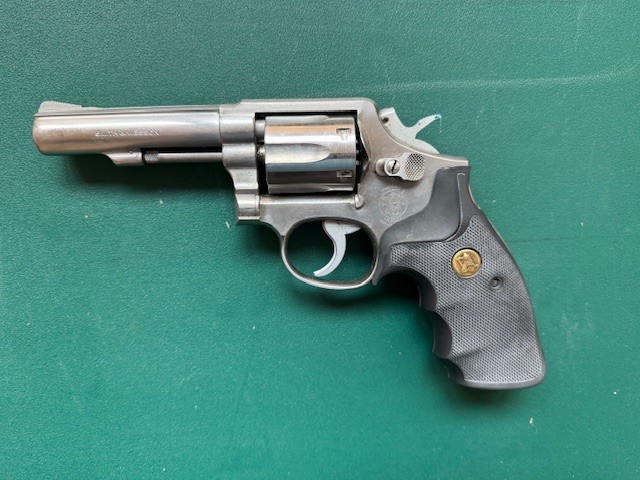 S&W Model 64-3 II.jpg