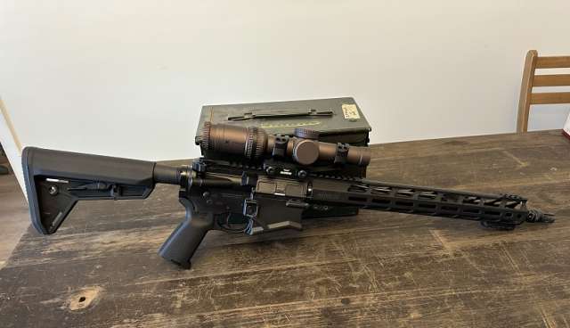 Ruger SFAR w Razor (1).jpg