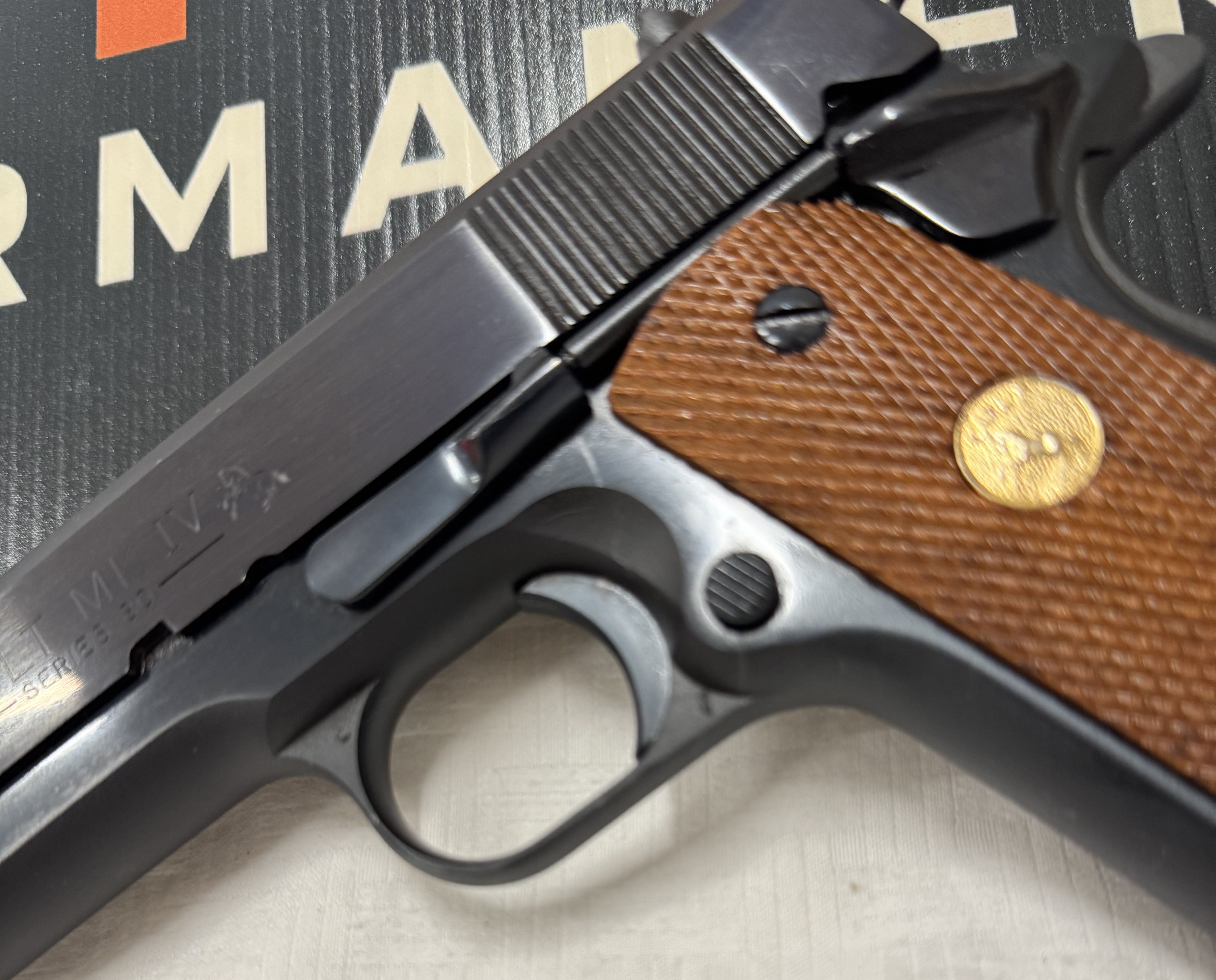Colt 1911 3.jpg