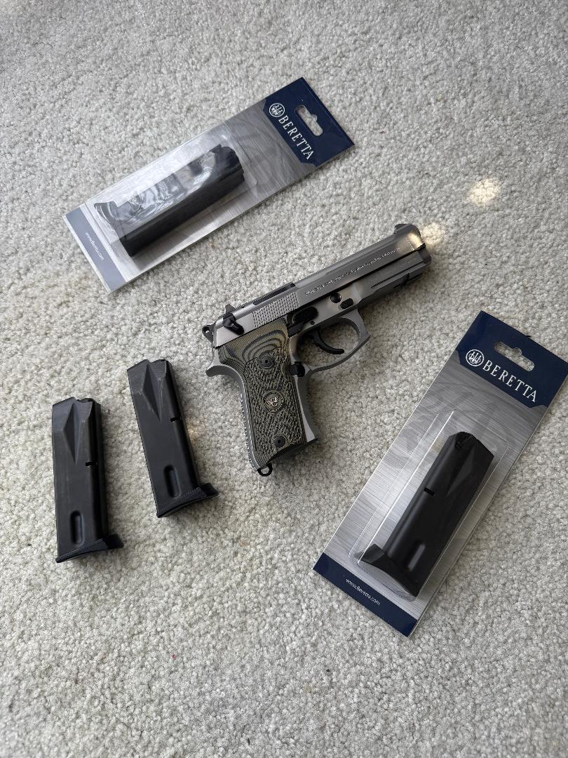 Beretta 92.jpg