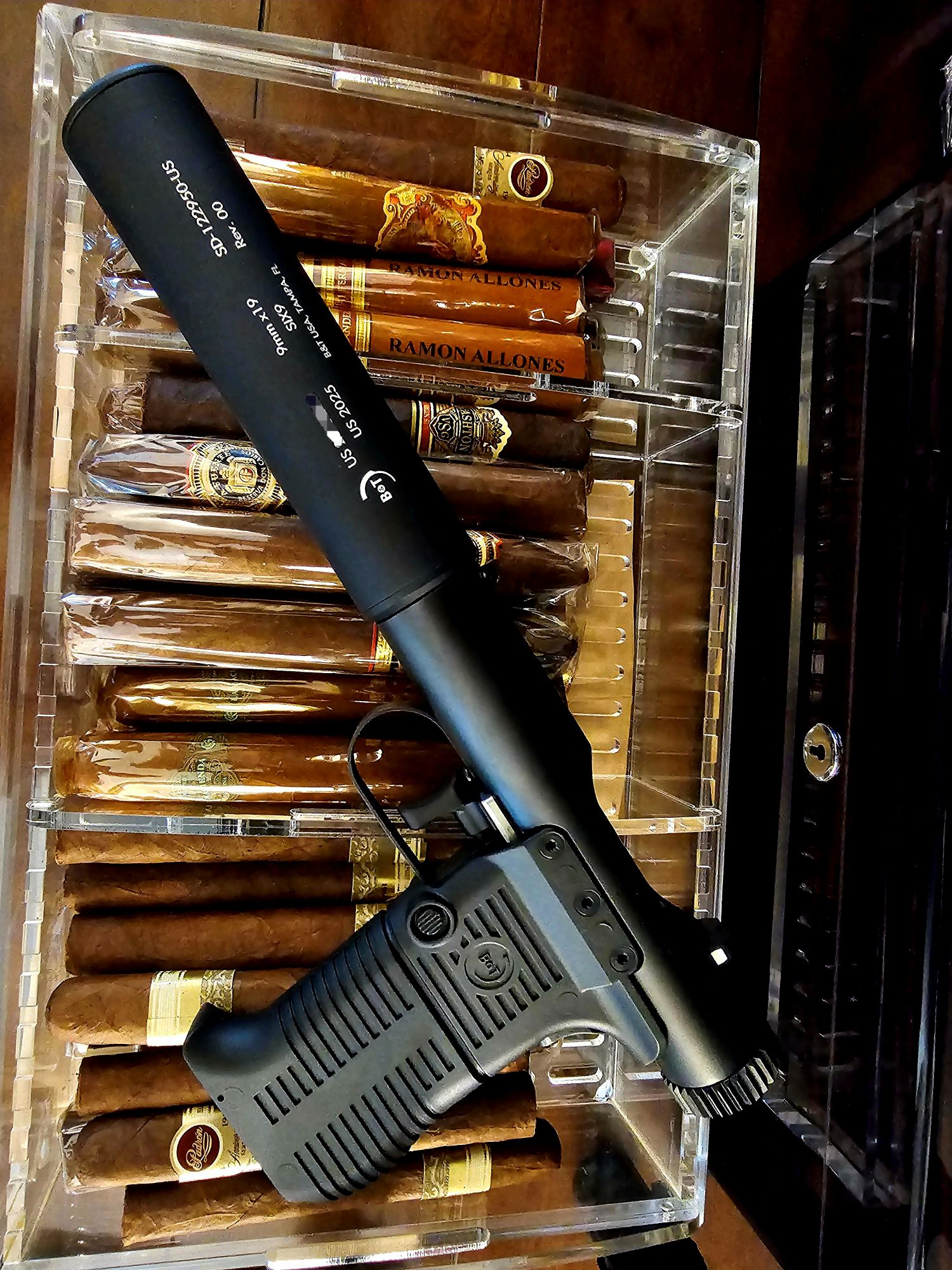 B&T Station Six 1 small.jpg