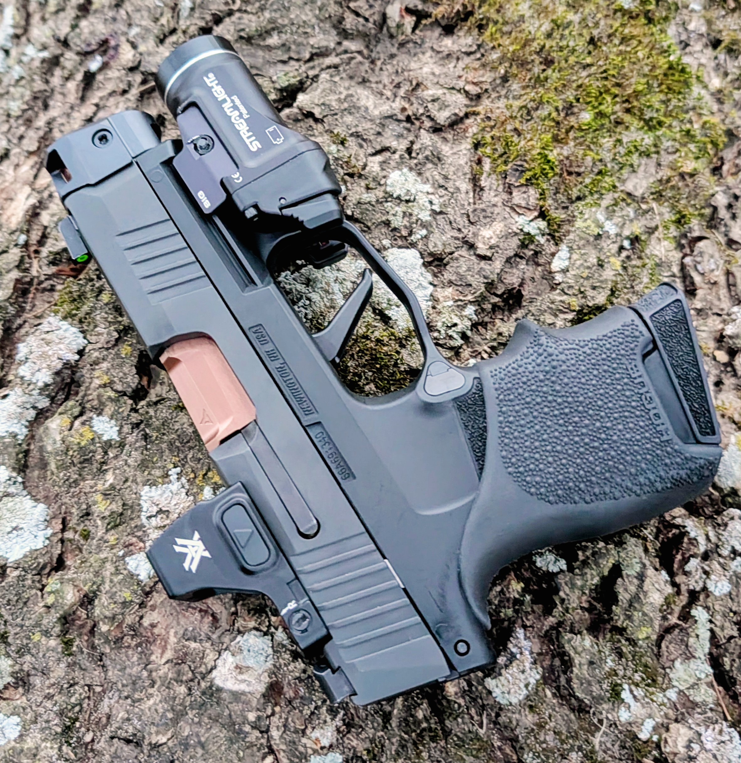 PXL_20251204_220411175.MP~2.jpg PXL_20251204_220411175.MP~2.jpg