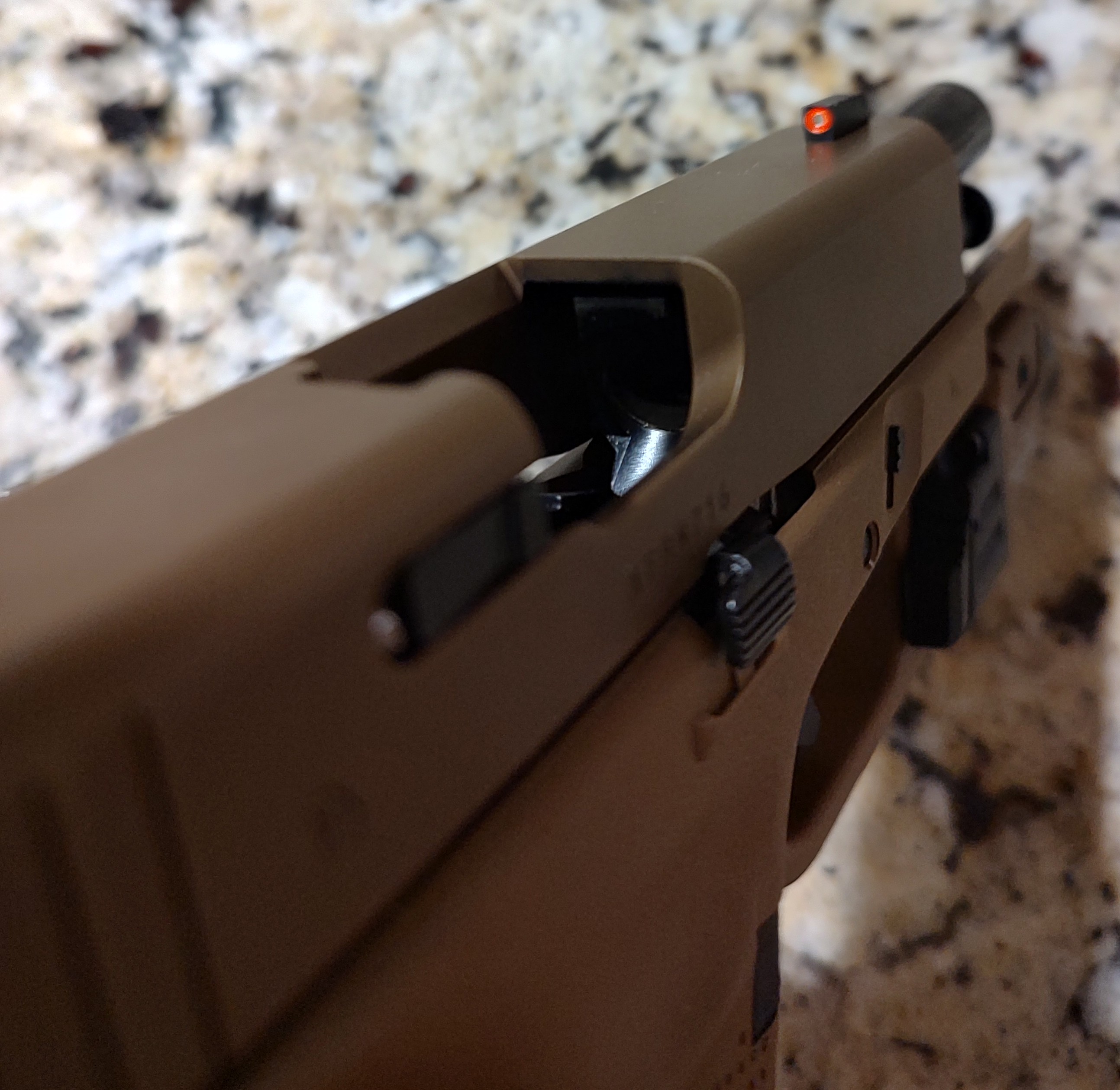 IMG_20251205_193200650_HDR.jpg IMG_20251205_193200650_HDR.jpg