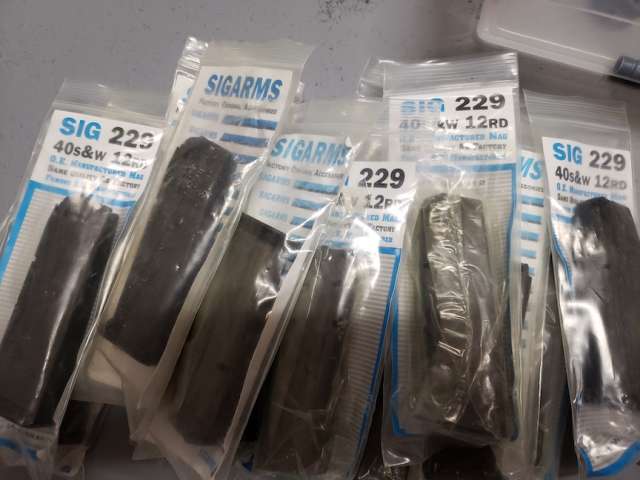 Sig P229 Magazines.jpg