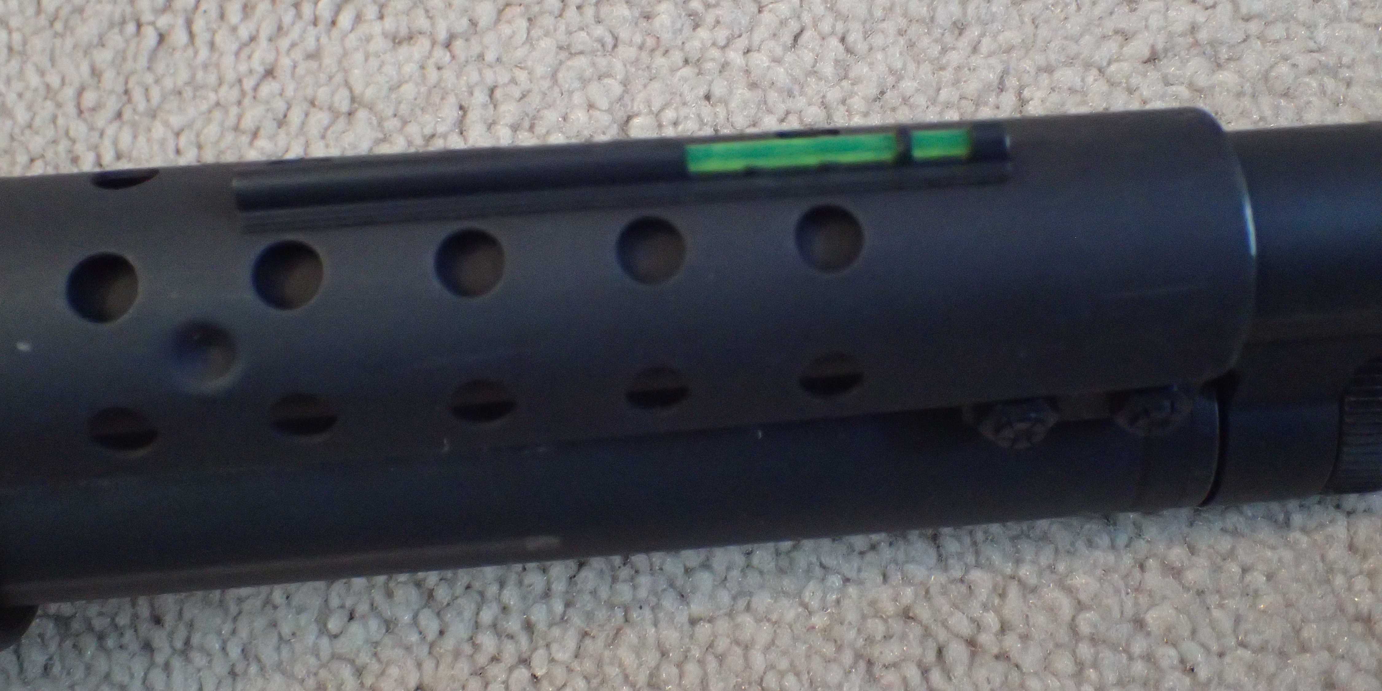 Mossberg 500A- Fiber Sight.JPG