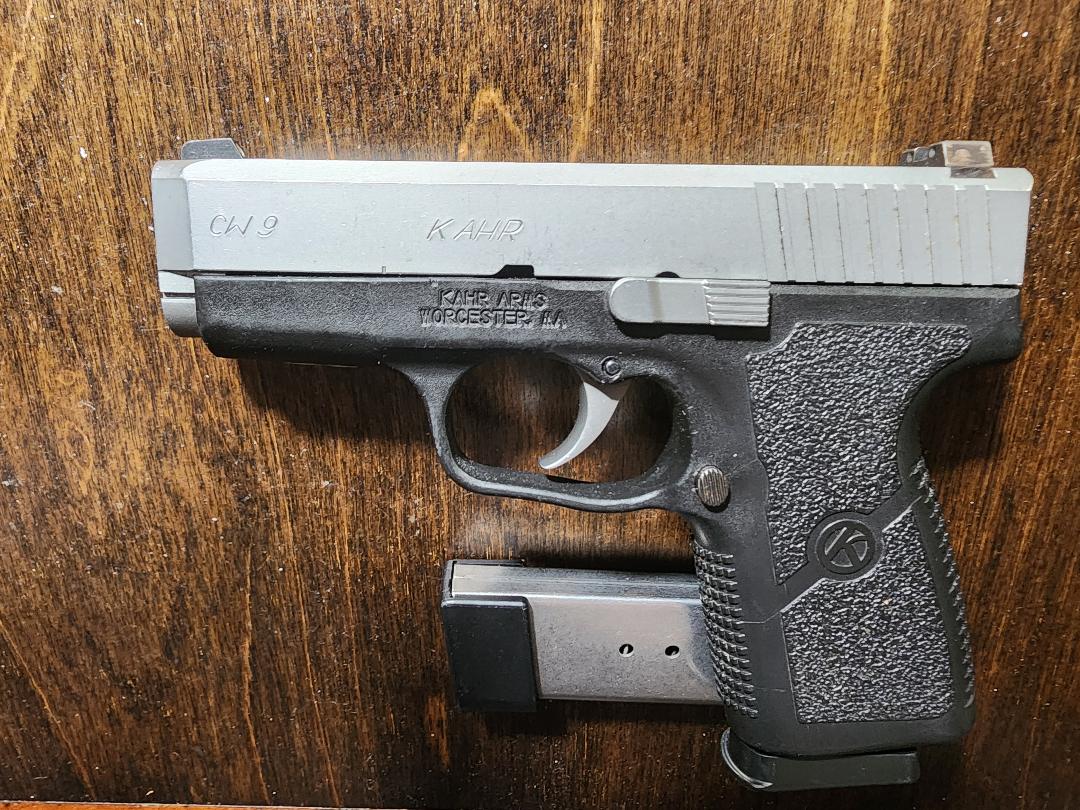 KAHR CW 9MM.jpg