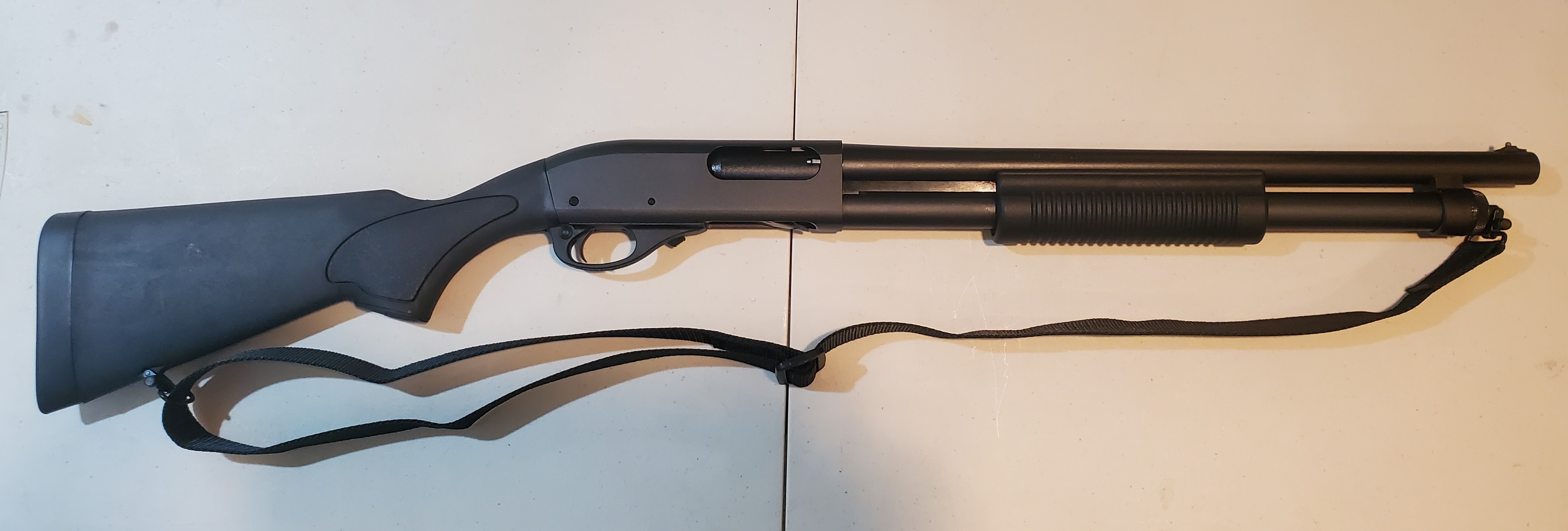 Remington 870 SYN 12GA              B.jpg
