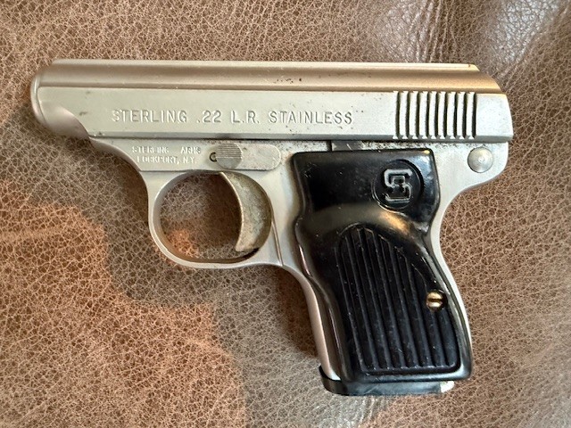 Sterling 22.jpg