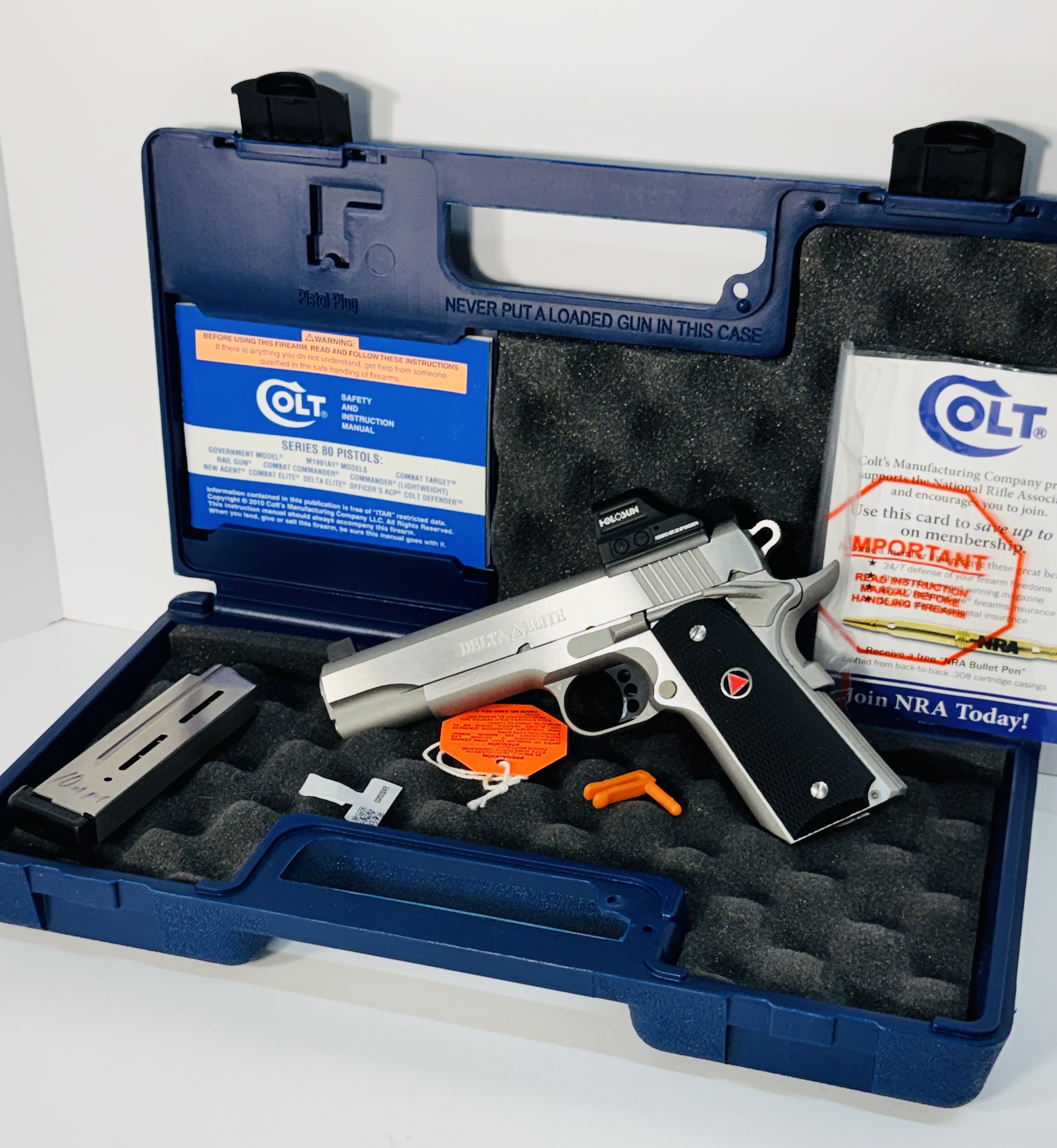 Colt DE 1.jpg