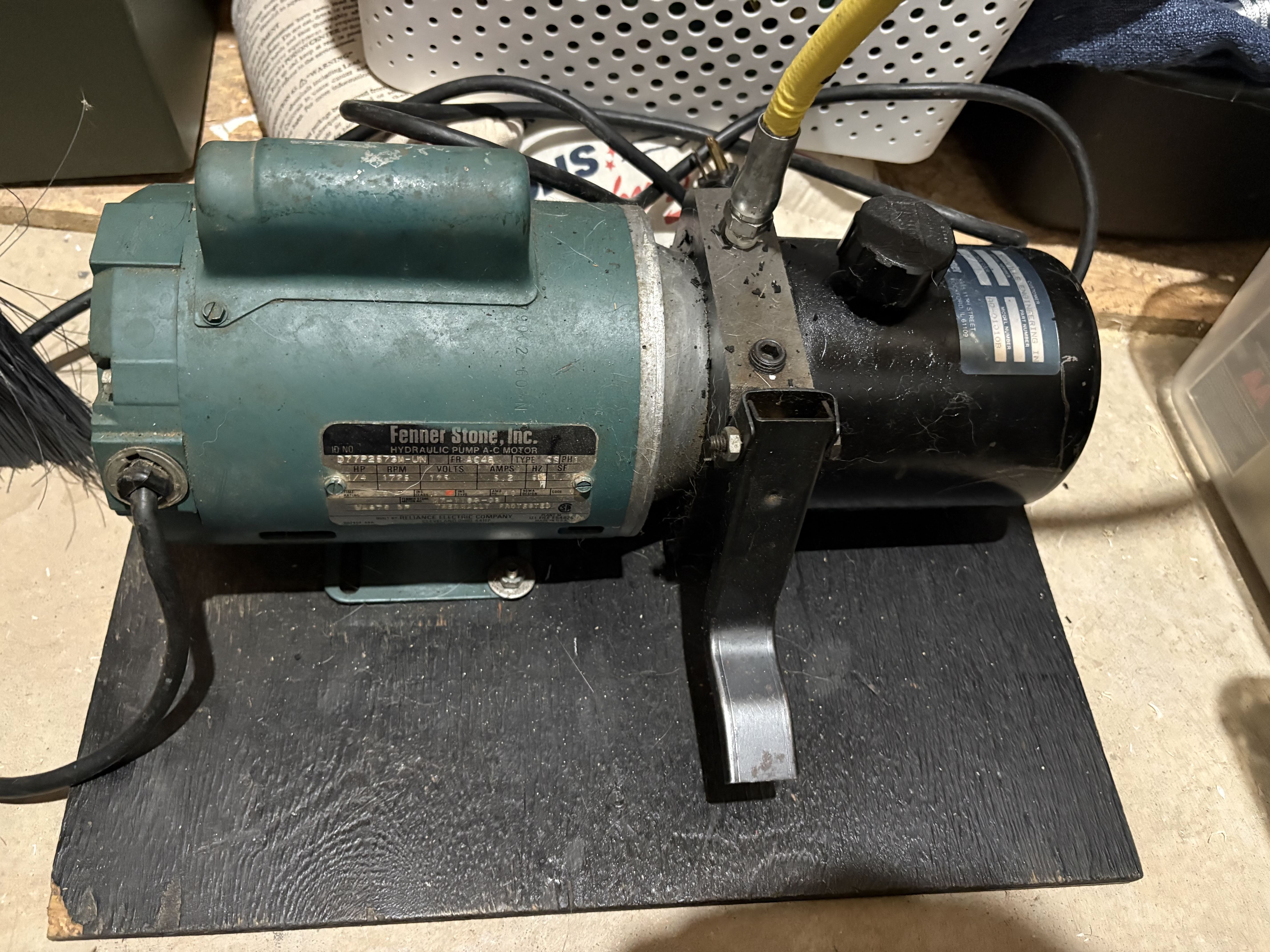 MEC pump.jpg MEC pump.jpg