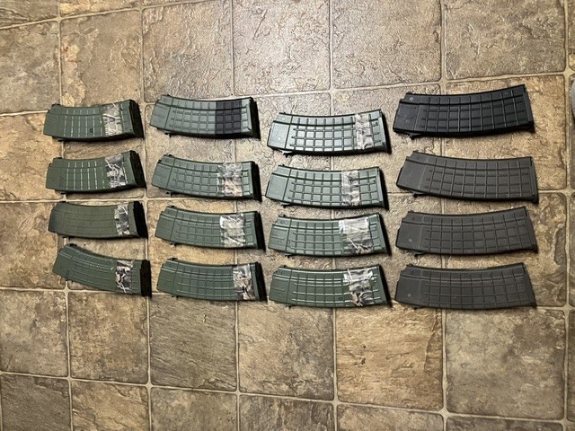 AK mags 1.jpg