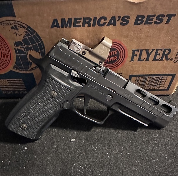 P320 AXG Pro R2 (1).jpg