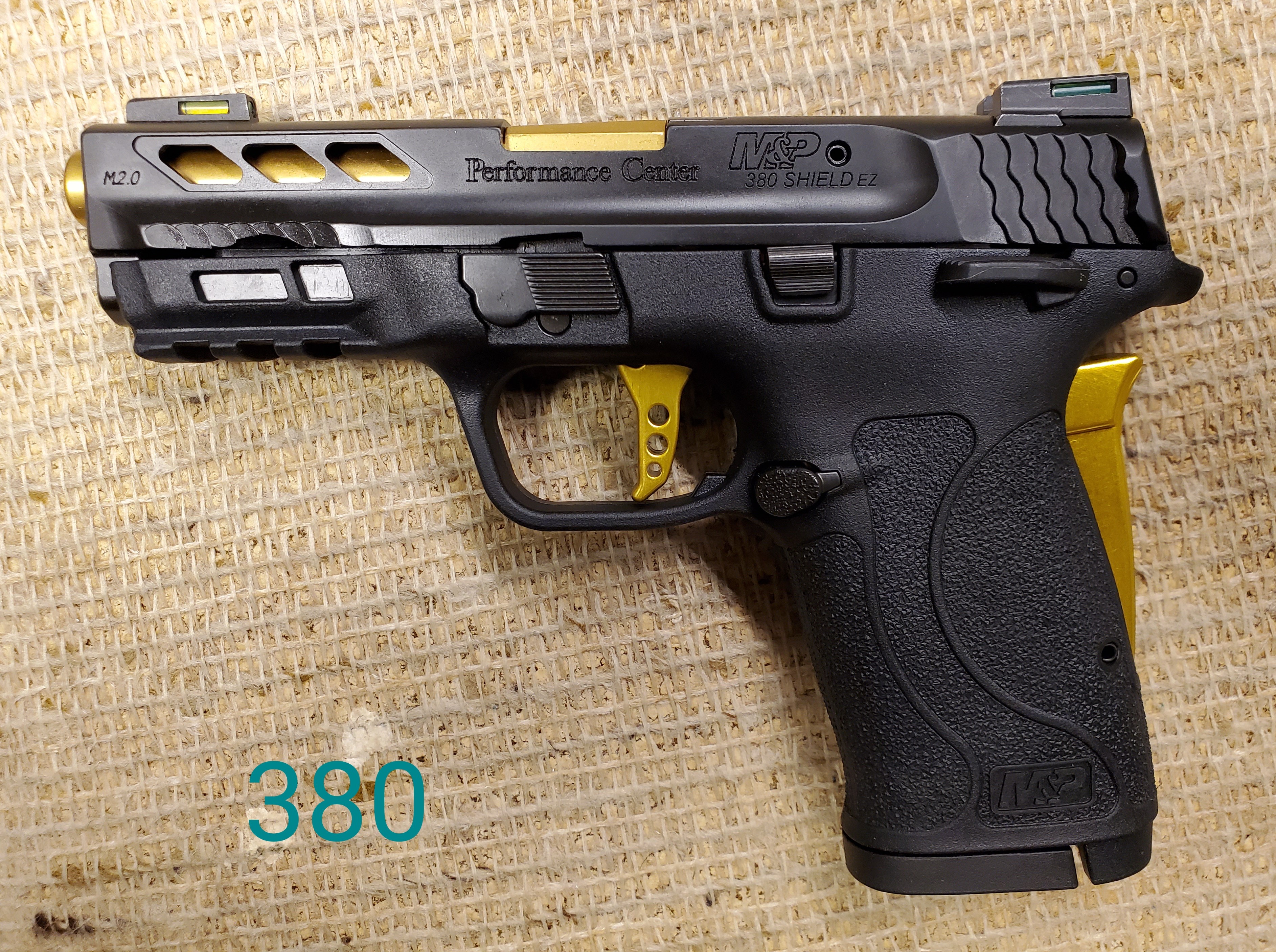Smith & Wesson Performance Center M&P 380 Sheild EZ M.20.jpg