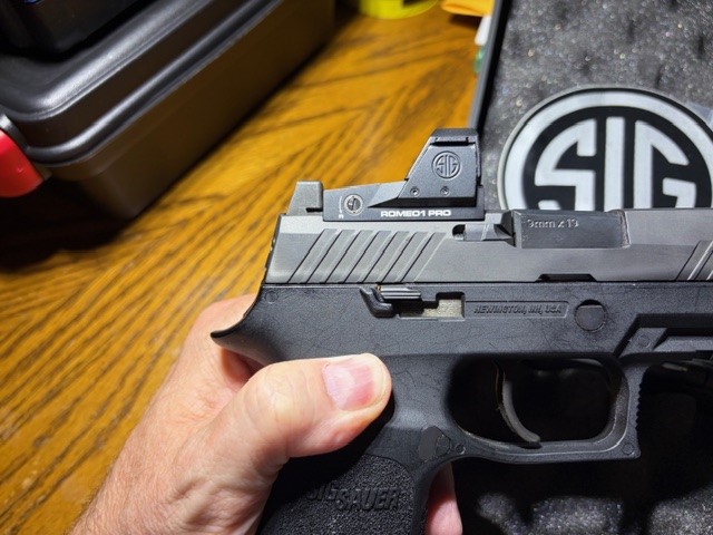 P320bb.jpg