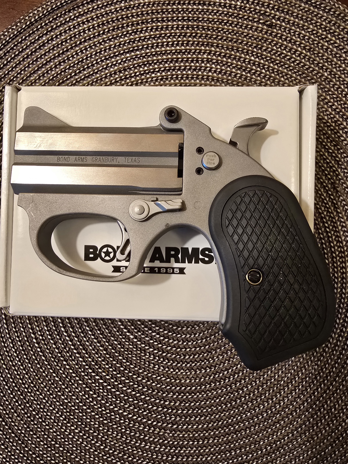 A Bond 9mm Derringer Left 1.jpg