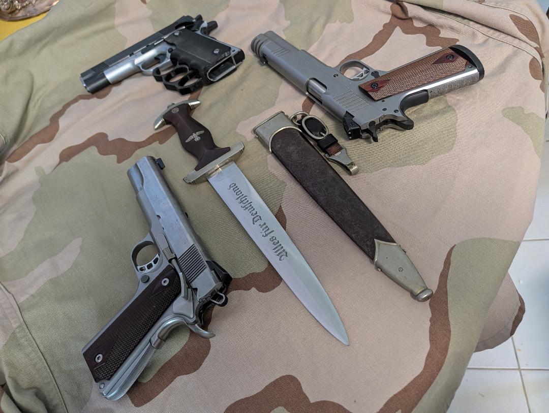 1-4.jpg
