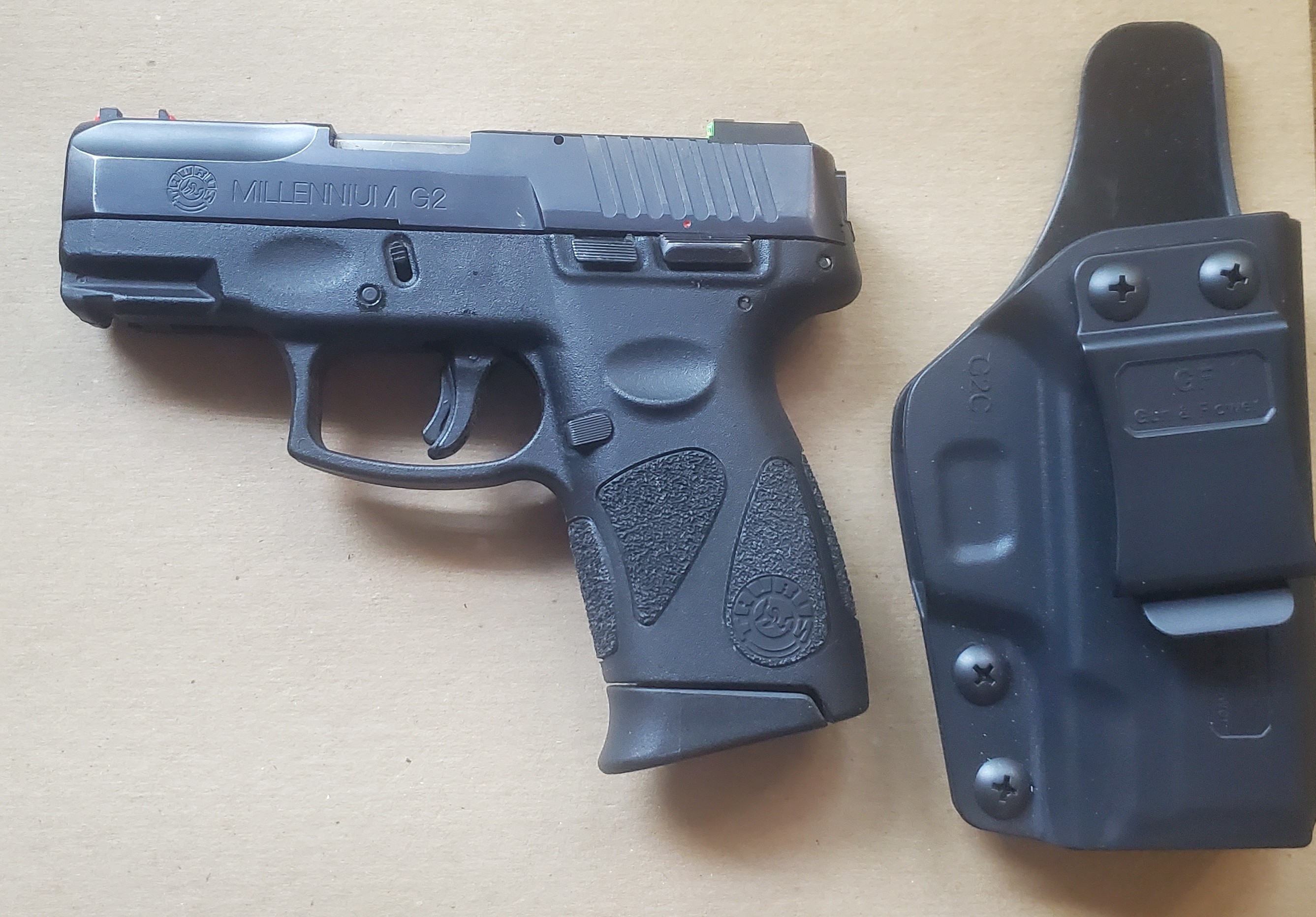TAURUS G-2C 9MM B.jpg