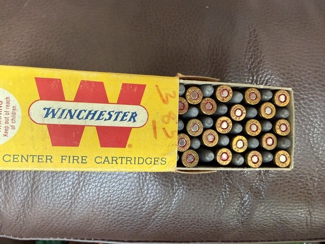 32 Colt III.jpg