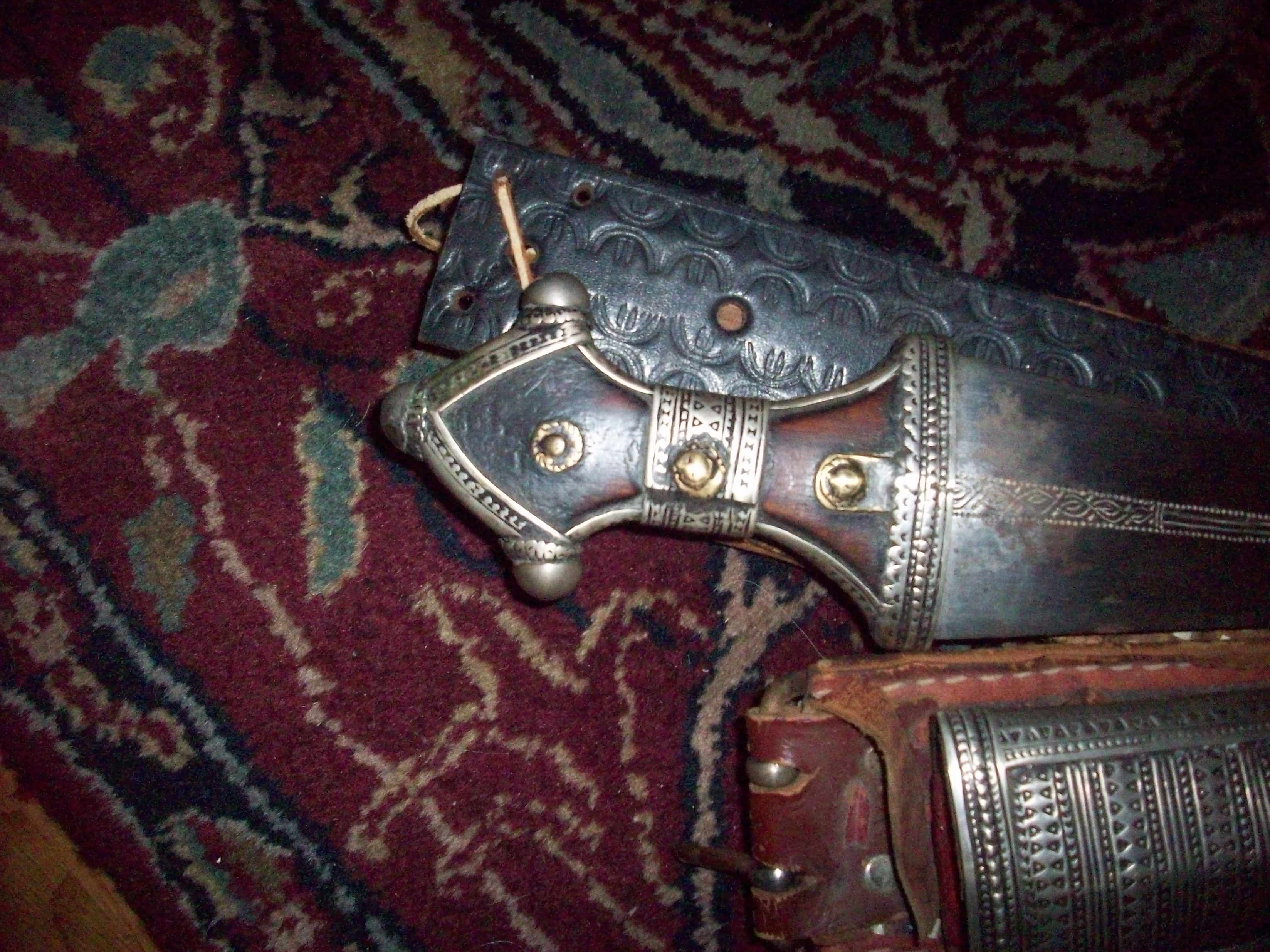 DAGGER5.JPG