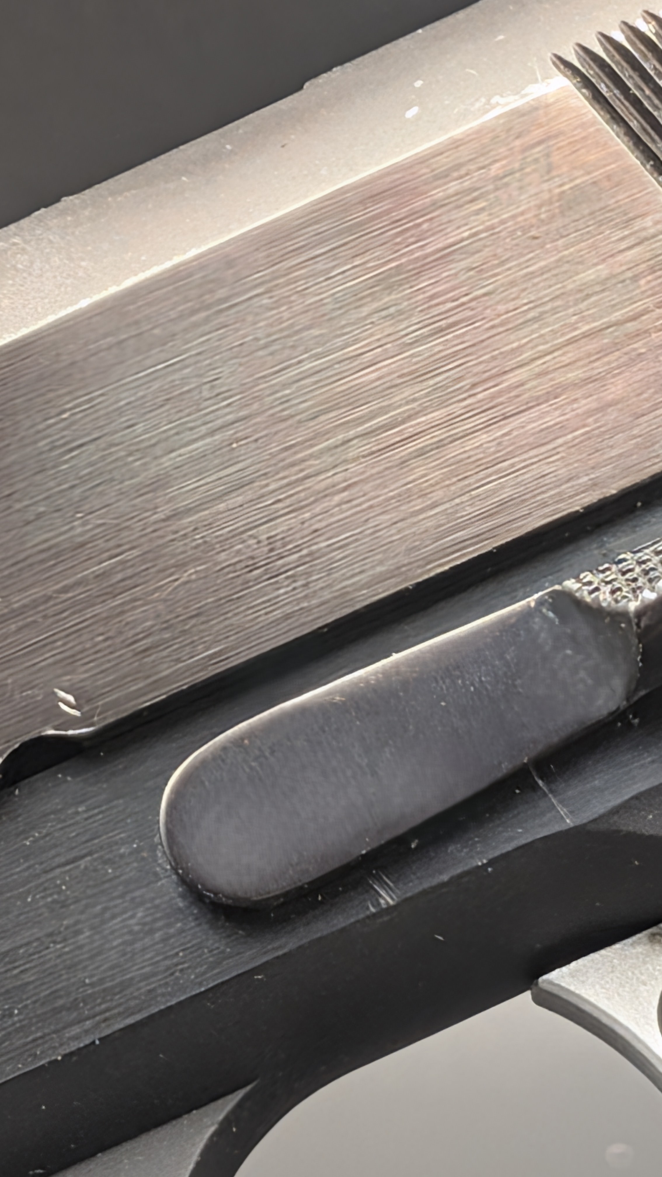 LB scratch detail.jpg