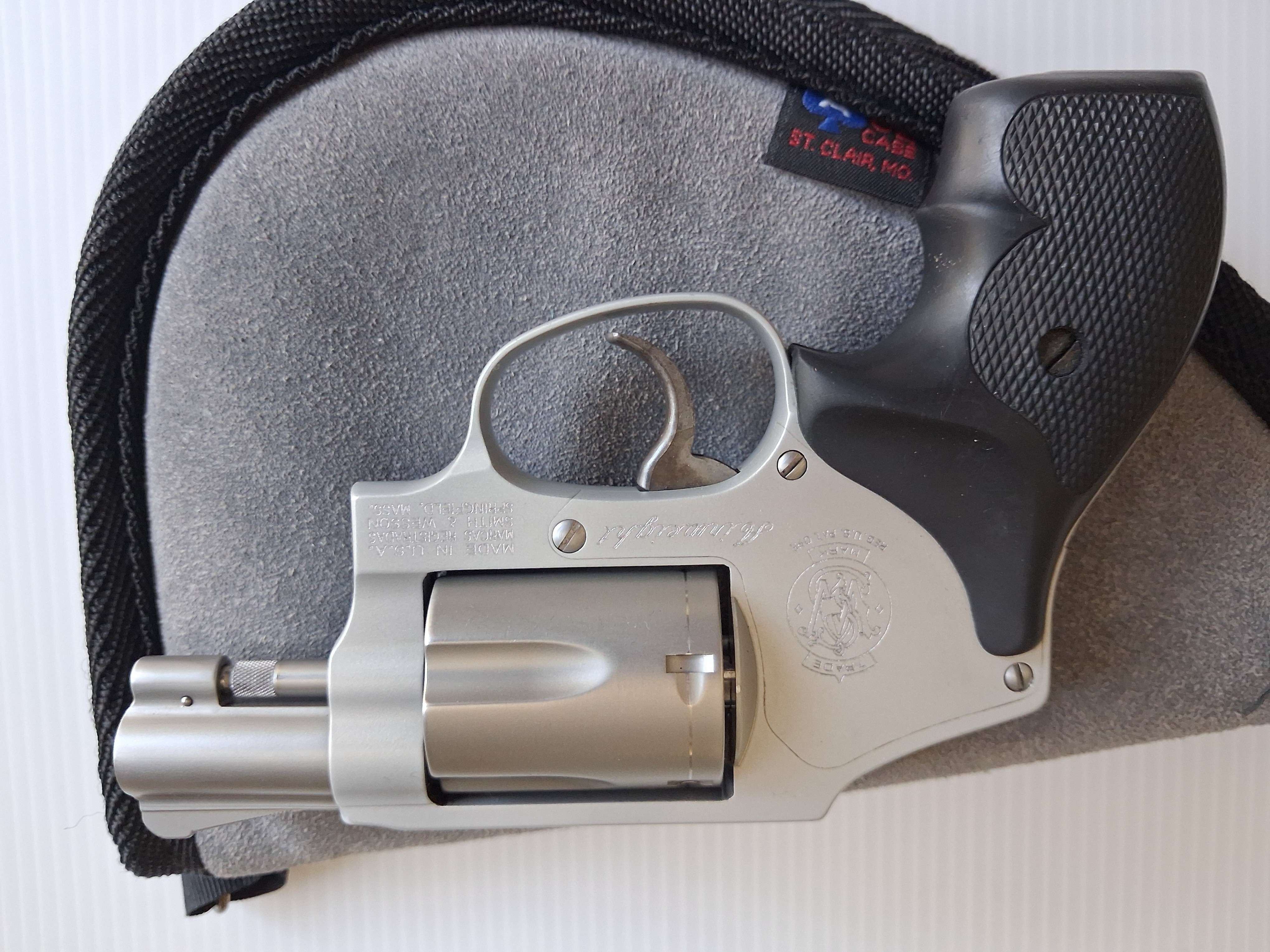 S&W.jpg