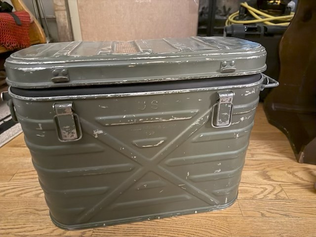 Military Food Container #1.jpg