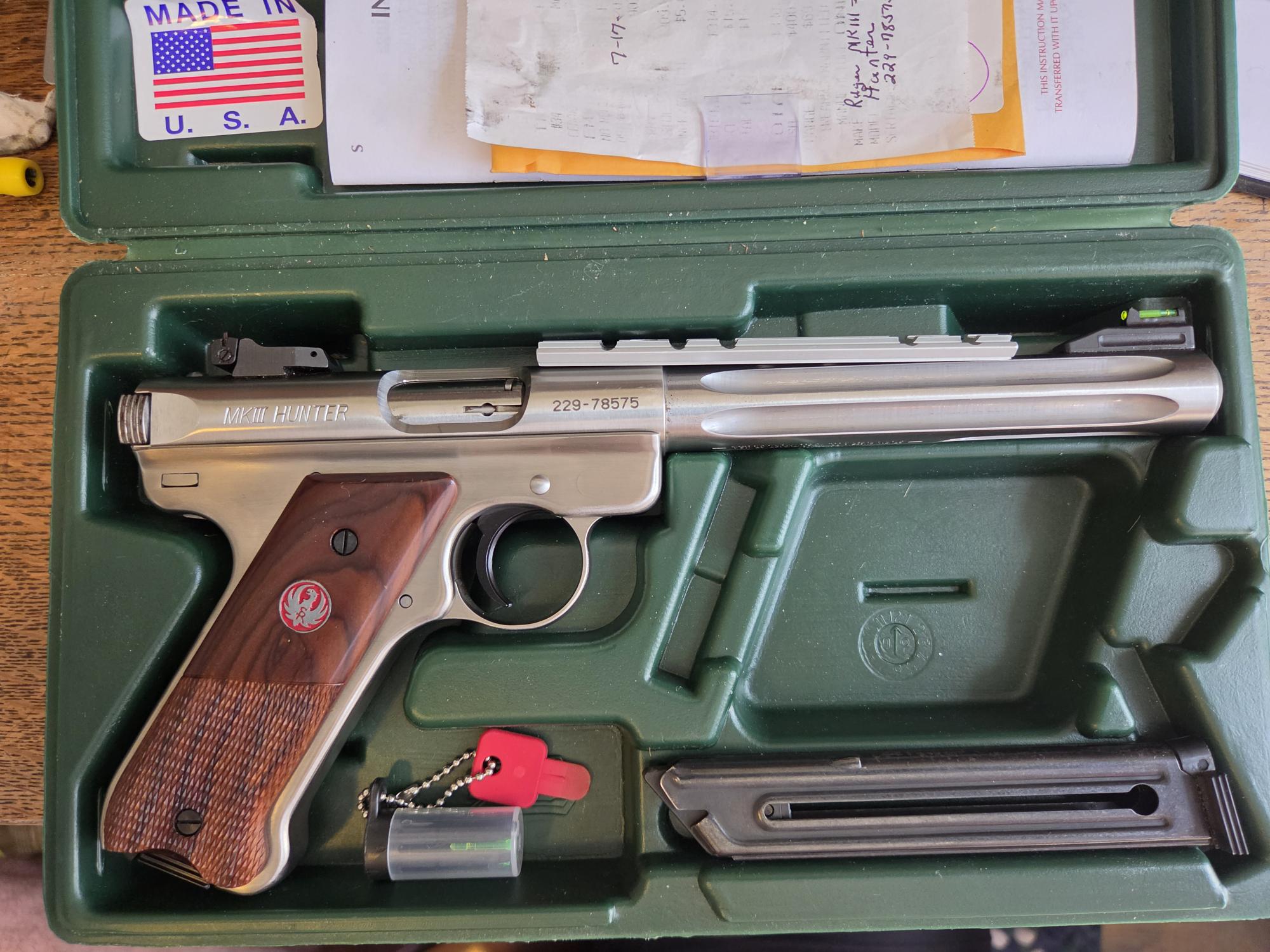ruger.hunt3.jpg