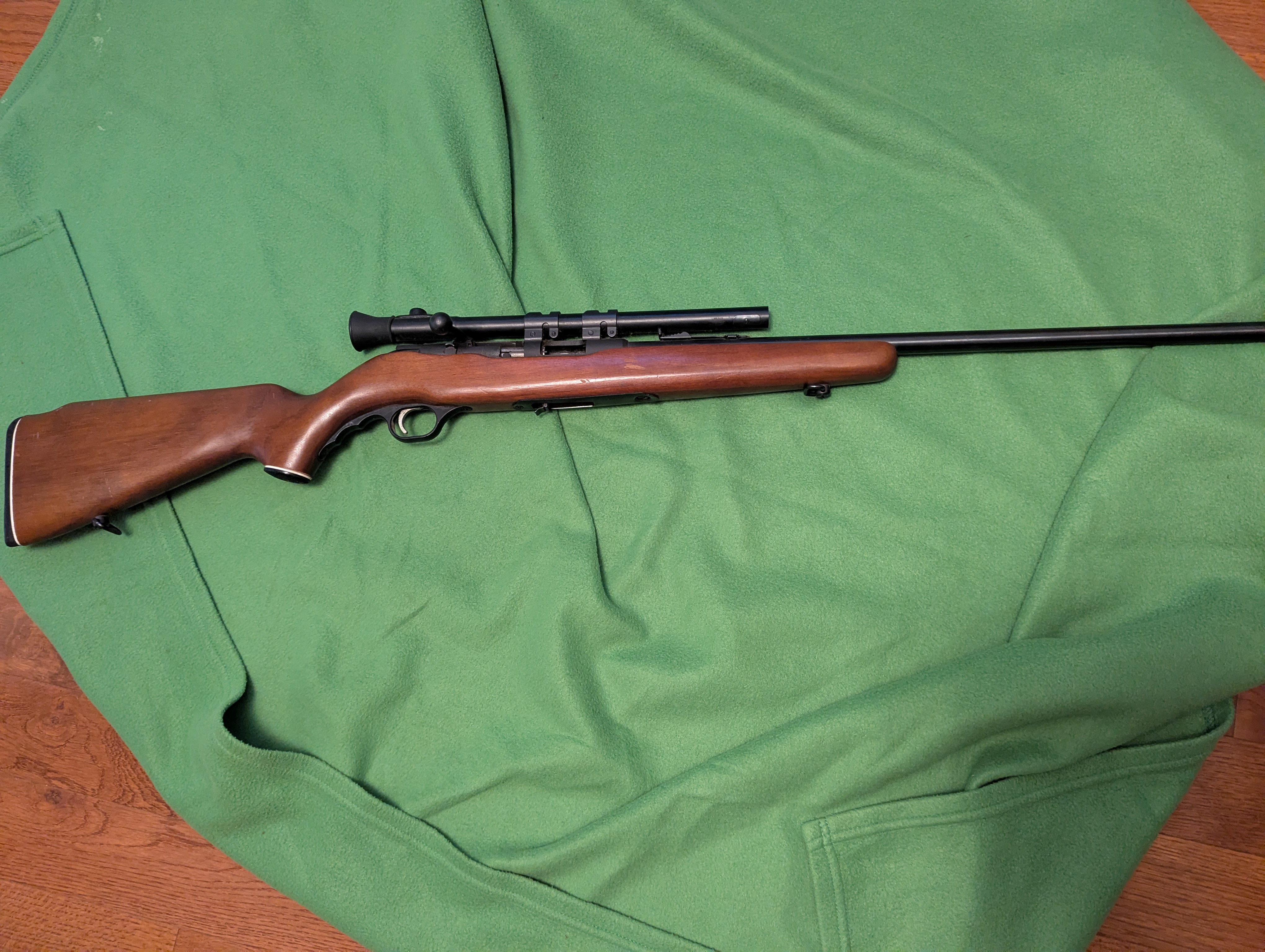 Mossberg 640ka Chuckster.jpg