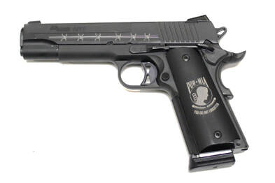Sig-Sauer POW-MIA 1911 (.45 ACP)1.jpg