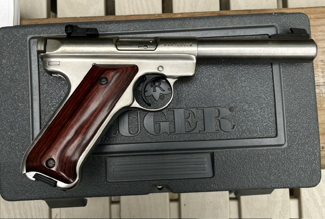 pistol3.jpg