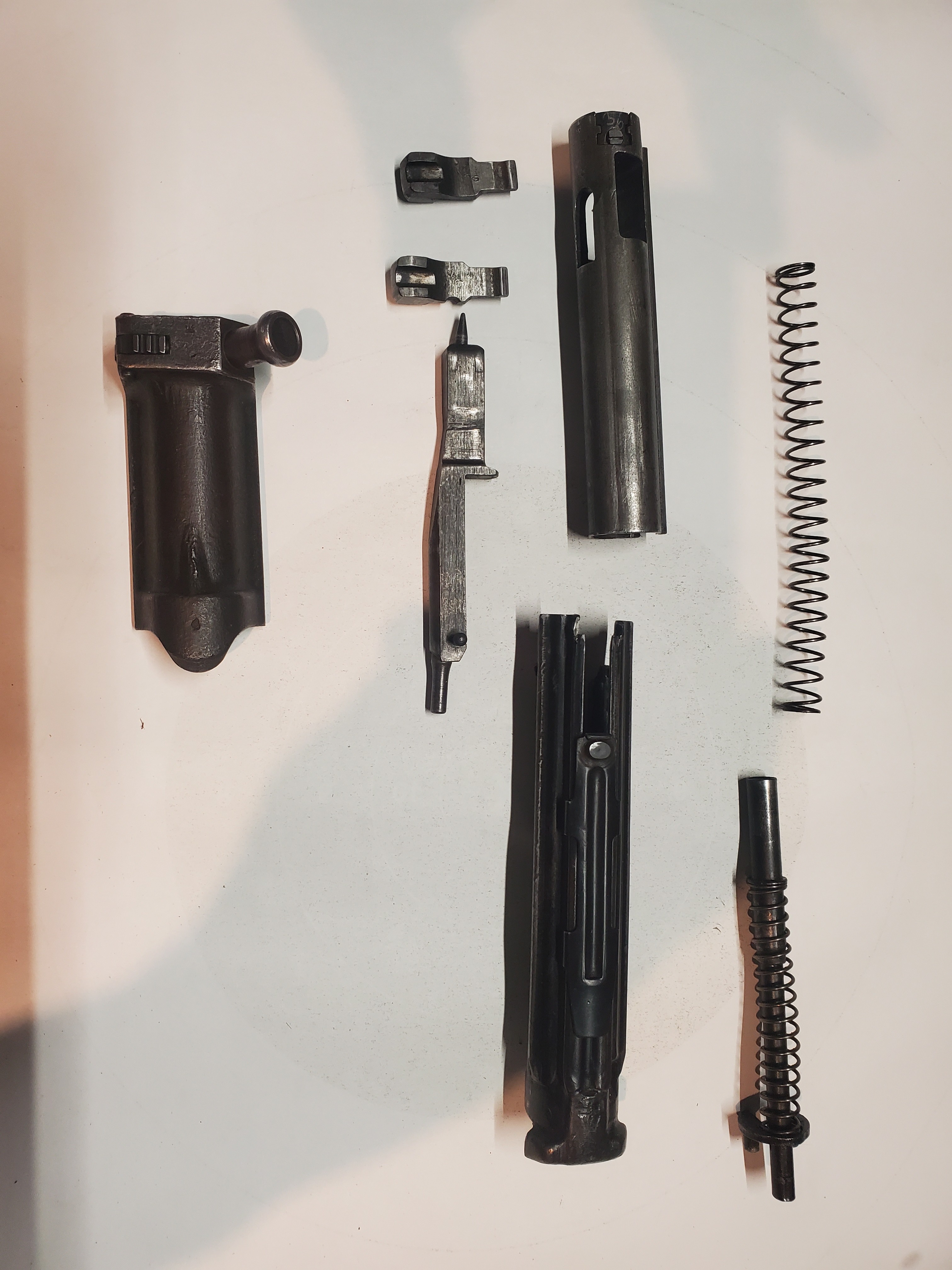 Bolt Housing complete.jpg